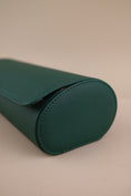 Cargar la imagen en la vista de la galería, Uhrenrolle 3 - Large - Emerald Green
