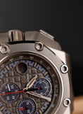 Charger l'image dans la visionneuse de la galerie, Audemars Piguet Royal Oak Offshore 26568PMOOA021CA01 - Detailansicht 8