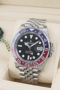 Load image into gallery viewer, Rolex GMT-Master II 126710BLRO - Detailansicht 2