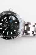 Load image into Gallery viewer, Omega Seamaster Diver 300 M 21030422010001 - Detailansicht 4