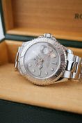 Bild in Galerie-Betrachter laden, Rolex Yacht-Master 40 16622 - Detailansicht 2