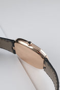 Cargue la imagen en el visor de la galería, Patek Philippe Golden Ellipse 5738R-001 - Detailansicht 4