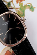 Cargue la imagen en el visor de la galería, Patek Philippe Golden Ellipse 5738R-001 - Detailansicht 2