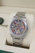 Load image into gallery viewer, Rolex Oyster Perpetual 36 126000 - Detailed view 1