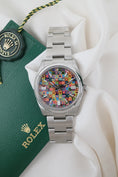 Load image into gallery viewer, Rolex Oyster Perpetual 36 126000 - Detailed view 4
