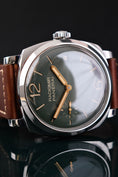 Load image into Gallery viewer, Panerai Radiomir 1940 PAM00736 - Detailansicht 2