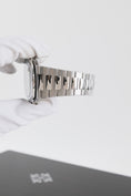 Charger l'image dans la visionneuse de galerie, Patek Philippe Nautilus 5712/1A-001 - Detailansicht 9