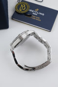 Load image into gallery viewer, Breitling Colt 41 A17313101F1A1 - Detailed view 5