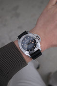 Bild in Galerie-Betrachter laden, Panerai Submersible PAM01518 - Detailansicht 10