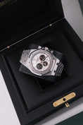 Carica l'immagine nel visualizzatore della galleria, Audemars Piguet Royal Oak Chronograph 26331ST.OO.1220ST.03 - Detailansicht 1
