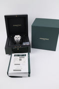 Carica l'immagine nel visualizzatore della galleria, Audemars Piguet Royal Oak Chronograph 26331ST.OO.1220ST.03 - Papiere und oder Lieferumfang