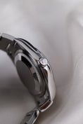 Bild in Galerie-Betrachter laden, Rolex Oyster Perpetual 36 126000 - Detailansicht 1