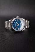 Bild in Galerie-Betrachter laden, Rolex Oyster Perpetual 36 126000 - Detailansicht 10
