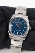 Bild in Galerie-Betrachter laden, Rolex Oyster Perpetual 36 126000 - Detail view 5