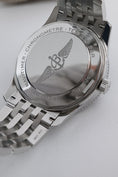 Load image into gallery viewer, Breitling Navitimer Automatic 41 A17326241B1A1 - Detailed view 7
