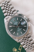 Load image into gallery viewer, Rolex Datejust 41 126334 - Detailed view 4