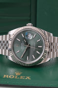 Load image into gallery viewer, Rolex Datejust 41 126334 - Detailed view 3