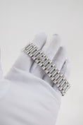 Bild in Galerie-Betrachter laden, Rolex Day-Date 40 Meteorite Baguette Dial 228206 - Detailansicht 10