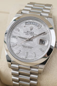 Bild in Galerie-Betrachter laden, Rolex Day-Date 40 Meteorite Baguette Dial 228206 - Detailansicht 3