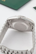 Bild in Galerie-Betrachter laden, Rolex Day-Date 40 Meteorite Baguette Dial 228206 - Detailansicht 8