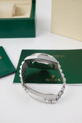 Bild in Galerie-Betrachter laden, Rolex GMT-Master II 126710BLRO - Detail view 7