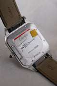 Load image into Gallery viewer, Cartier Santos Dumont WGSA0086 - Detailansicht 1