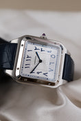 Load image into Gallery viewer, Cartier Santos Dumont WGSA0086 - Detailansicht 3