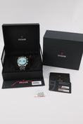 Charger l'image dans la visionneuse de galerie, Tudor Black Bay Chrono 79360N-0024 - documents et/ou contenu de la livraison