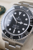 Bild in Galerie-Betrachter laden, Rolex Submariner No Date 124060 - Detailansicht 3