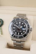 Bild in Galerie-Betrachter laden, Rolex Sea-Dweller 126600 - Detailansicht 2