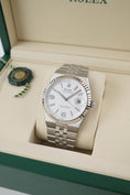 Załaduj obraz do przeglądarki galerii, Rolex Land-Dweller 40 127334 - Detailansicht 1