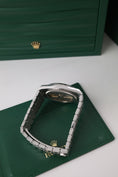 Załaduj obraz do przeglądarki galerii, Rolex Land-Dweller 40 127334 - Detailansicht 7