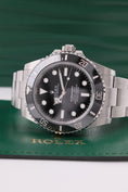 Load image into gallery viewer, Rolex Submariner No Date 124060 - Detailed view 3