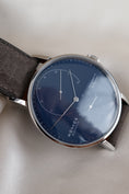 Bild in Galerie-Betrachter laden, Nomos Lambda Blue 175 Years Watchmaking Glashütte 960.S3 - Detailansicht 4