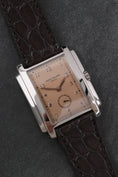 Load image into gallery viewer, Patek Philipe Gondolo 5024G-001 - Detailed view 3