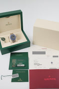 Cargar la imagen en la vista de la galería, Rolex Submariner Date 126619LB - Papiere und oder Lieferumfang