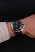 Carica l'immagine nel visualizzatore della galleria, Panerai Luminor Base Logo PAM01000 - Detailansicht 10