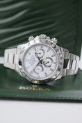 Load image into gallery viewer, Rolex Daytona 116520 - Detailed view 3