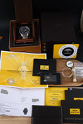 Bild in Galerie-Betrachter laden, Breitling Navitimer 1884 A2135024/BE62 - Papers and documentation