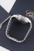 Charger l'image dans la visionneuse de la galerie, Chopard Alpine Eagle XL Chrono 298609-3001 - Detail view 6