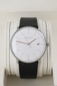 Carica l'immagine nel visualizzatore della galleria, Junghans Max Bill Bauhaus Edizione speciale 27/4009.02 - Vista dettagliata 2