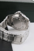 Cargar la imagen en la vista de la galería, Rolex Sea-Dweller 16600 - Vista detallada 6
