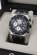 Bild in Galerie-Betrachter laden, Audemars Piguet Royal Oak Offshore Chronograph 25940SK.OO.D002CA.01.A - Detailansicht 2