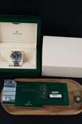 Bild in Galerie-Betrachter laden, Rolex GMT Master II 126720VTNR - Papiere und oder Lieferumfang
