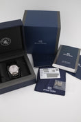 Bild in Galerie-Betrachter laden, Grand Seiko Heritage Collection SBGA413G - Papiere und oder Lieferumfang
