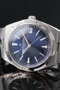 Load image into gallery viewer, Vacheron Constantin Overseas 4500V/110A-B128 - Detailed view 3