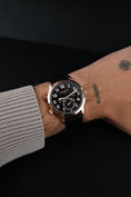 Bild in Galerie-Betrachter laden, Patek Philippe Calatrava Pilot Travel Time Rose 5524R-001 - Detailansicht 12