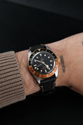 Carica l'immagine nel visualizzatore della galleria, Tudor Black Bay GMT 79833MN - Detailansicht 11