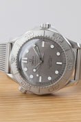 Load image into gallery viewer, Omega Seamaster Diver 300M 210.30.42.20.06.002 - detailed view 4