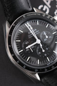 Bild in Galerie-Betrachter laden, Omega Speedmaster Professional Moonwatch 31032425001001 - Detail view 3